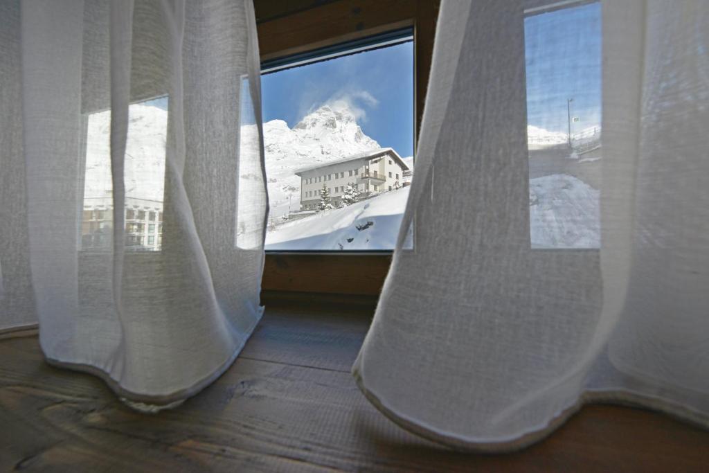 Mollino Rooms Breuil-Cervinia Cameră foto