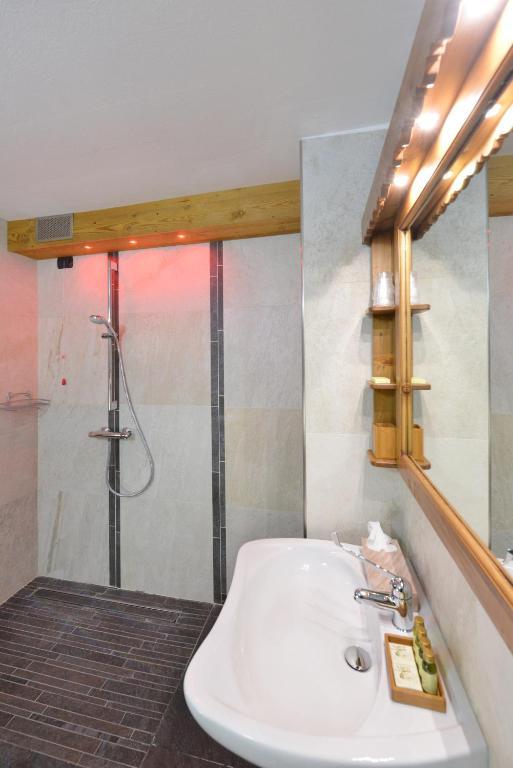 Mollino Rooms Breuil-Cervinia Cameră foto